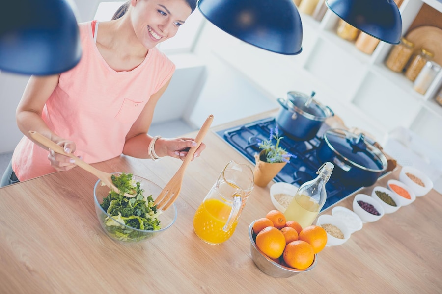 Nutrition and Detoxification in Early Recovery